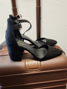 Lulu's Black Suede Double-Buckle Block Heel Pumps